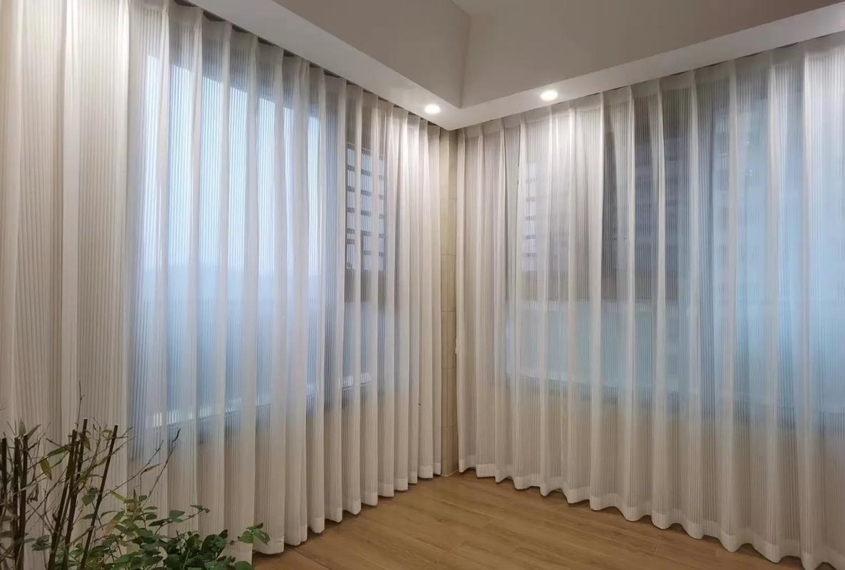 專業(yè)窗簾定制、安裝與維護(hù) 智能窗簾的全面指南